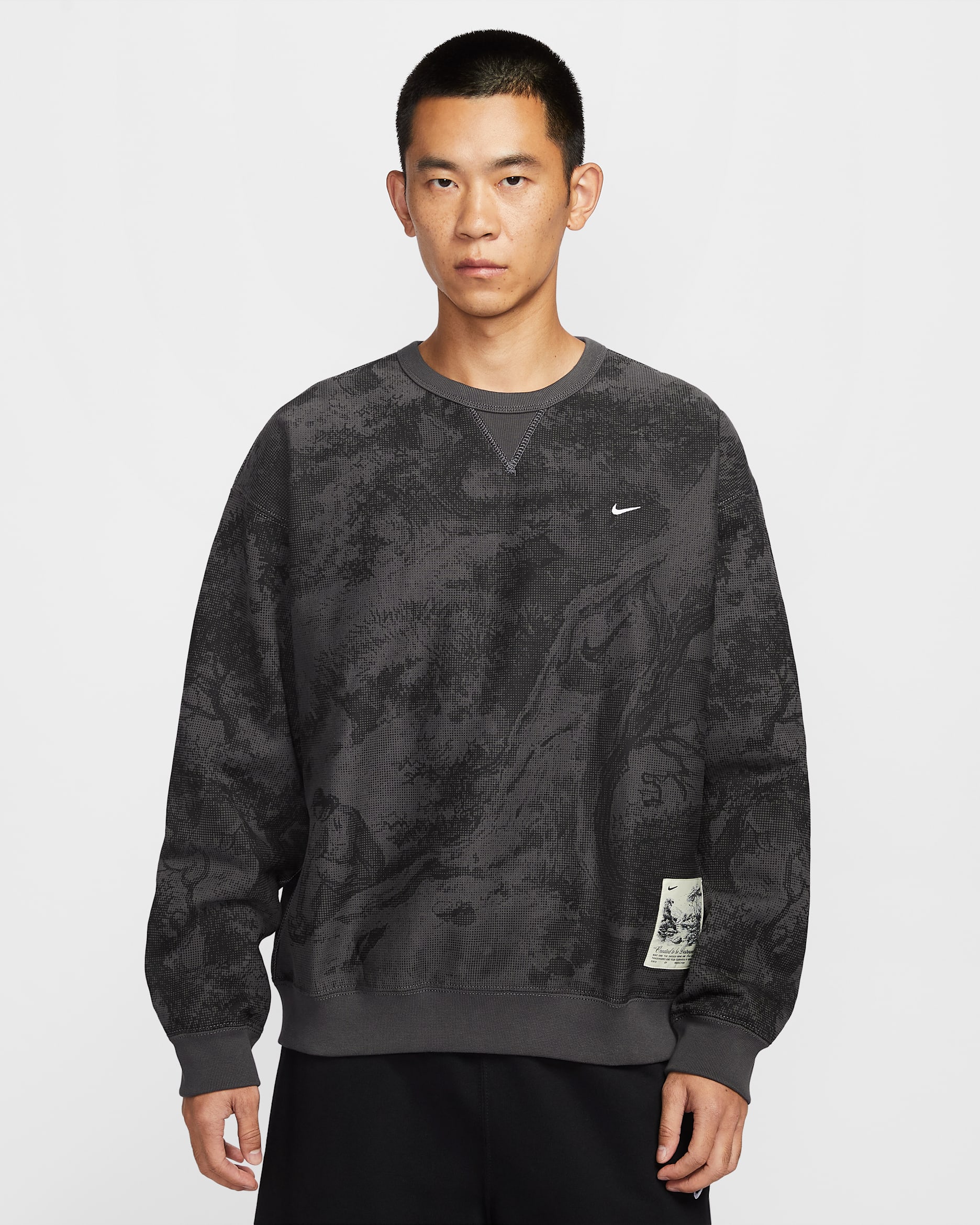 NIKE公式】ナイキ ソロ スウッシュ メンズ フリース クルー.オンライン